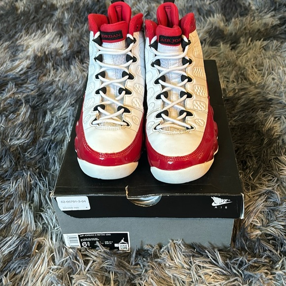 Air Jordan Retro Gym Red - Main Image